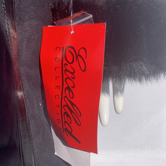 Excelled fur lined trench super warm! - Picture 8 of 10